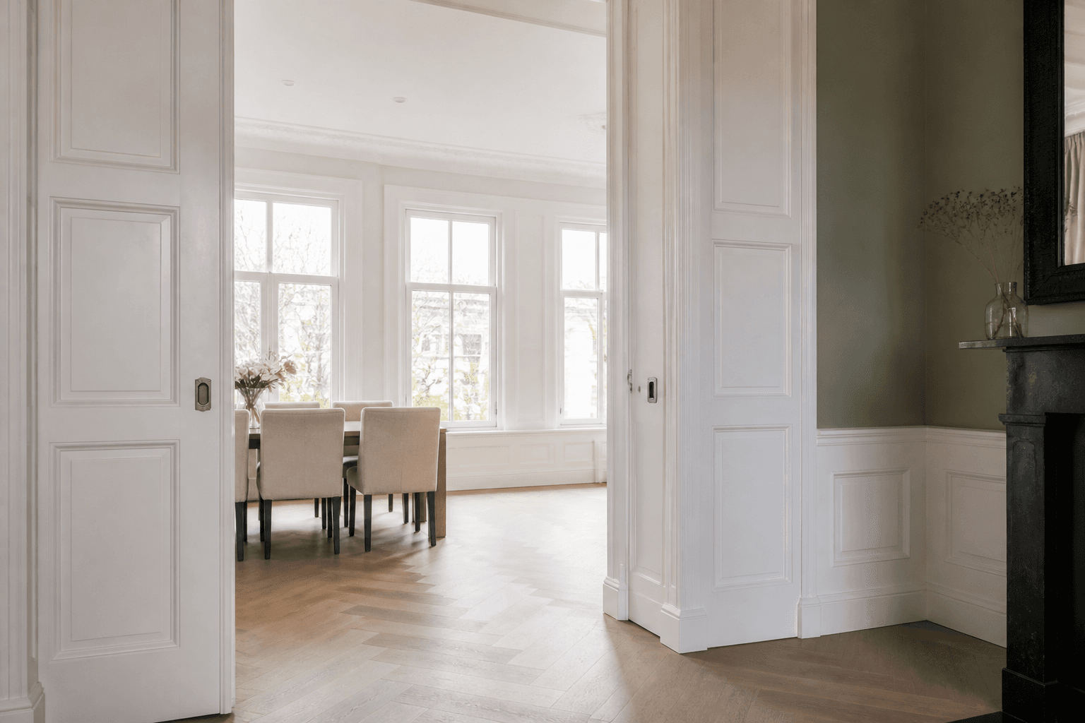 Interieur kozijnen en panelen — na